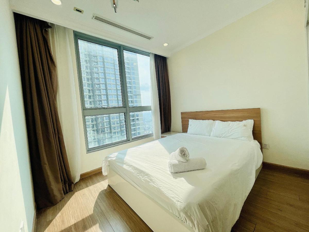 Ho Cao Cap Landmark 81 *